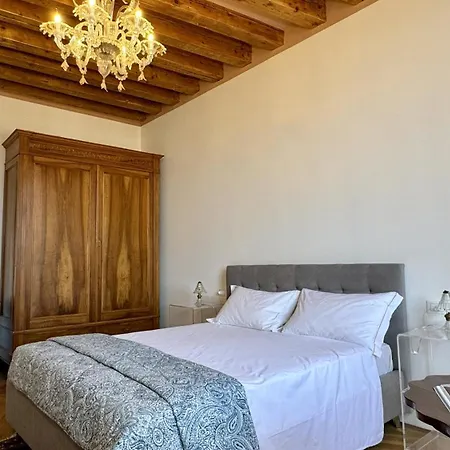 Apartmán Da Mosto Palace Prestige *