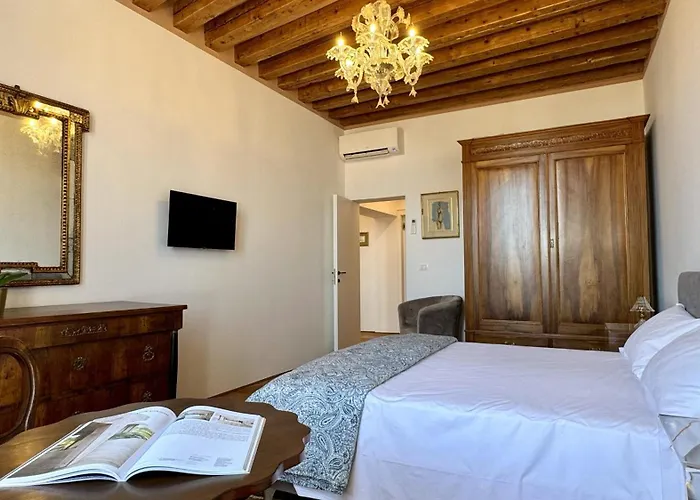 Da Mosto Palace Prestige Apartmán *